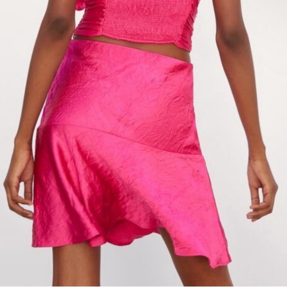 ZARA Crinkle Pink Mini A Line Skirt Blogger Fav Size L - Picture 2 of 14